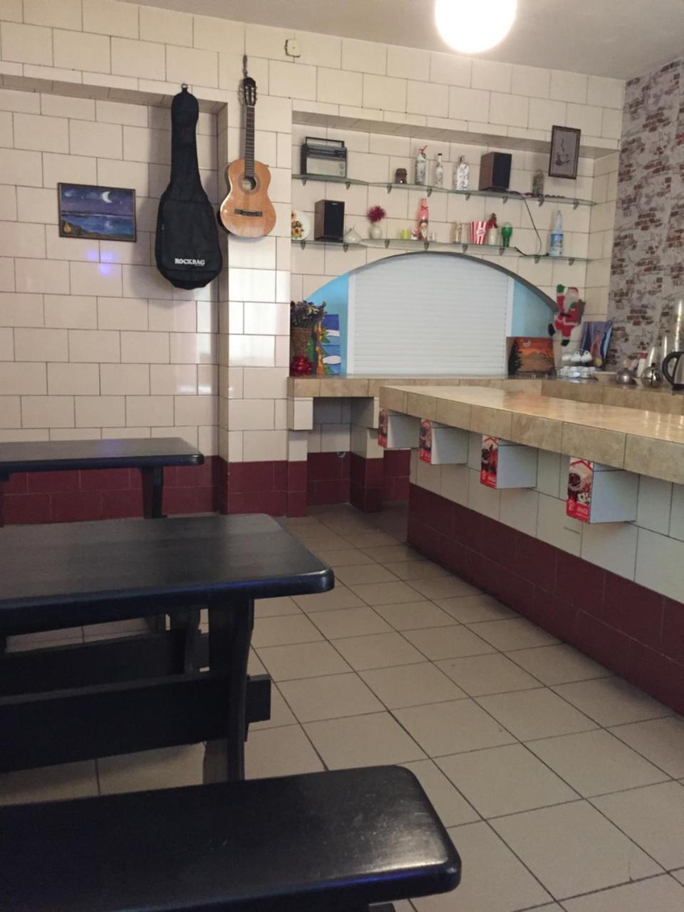 Hostel -Hotel Granat Rivne City エクステリア 写真