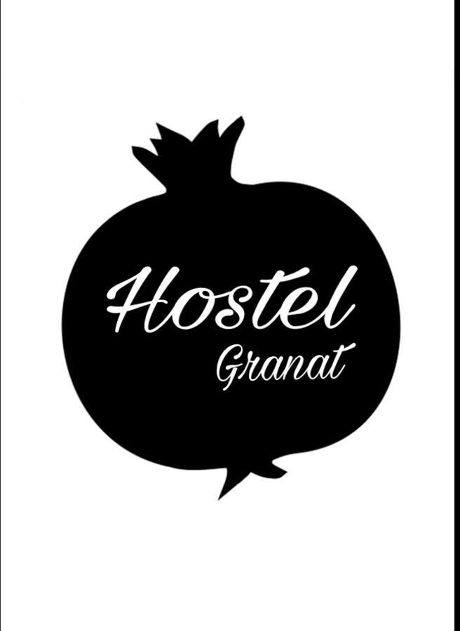 Hostel -Hotel Granat Rivne City エクステリア 写真